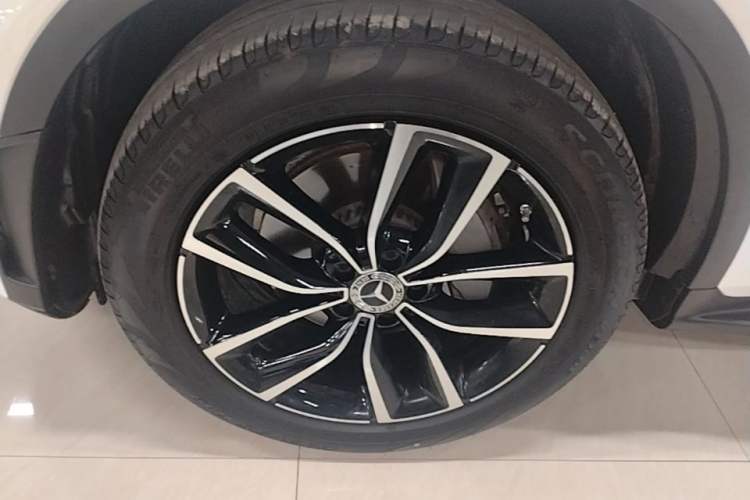 Used Mercedes-Benz GLC 2022 Refreshed GLC 300 L 4MATIC Dynamic Edition Exterior 4