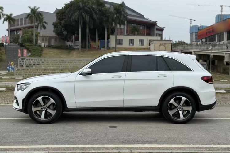 Used Mercedes-Benz GLC 2022 Facelifted GLC 260 L 4MATIC Dynamic Edition Exterior 5