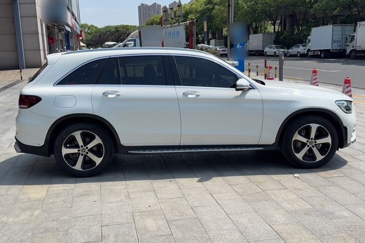 Used Mercedes-Benz GLC 2022 Facelifted GLC 260 L 4MATIC Dynamic Edition Exterior 5