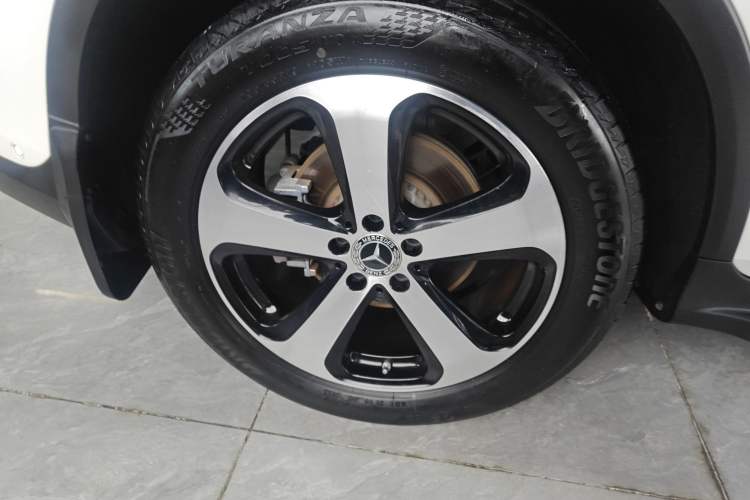 Used Mercedes-Benz GLC 2022 Facelifted GLC 260 L 4MATIC Dynamic Edition Exterior 5