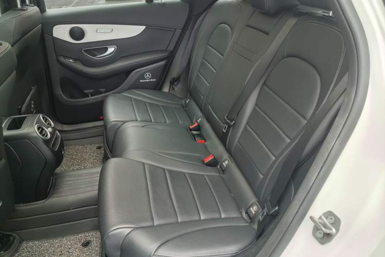 Used Mercedes-Benz GLC 2022 Second Facelift GLC 260 L 4MATIC Dynamic Edition Exterior 6