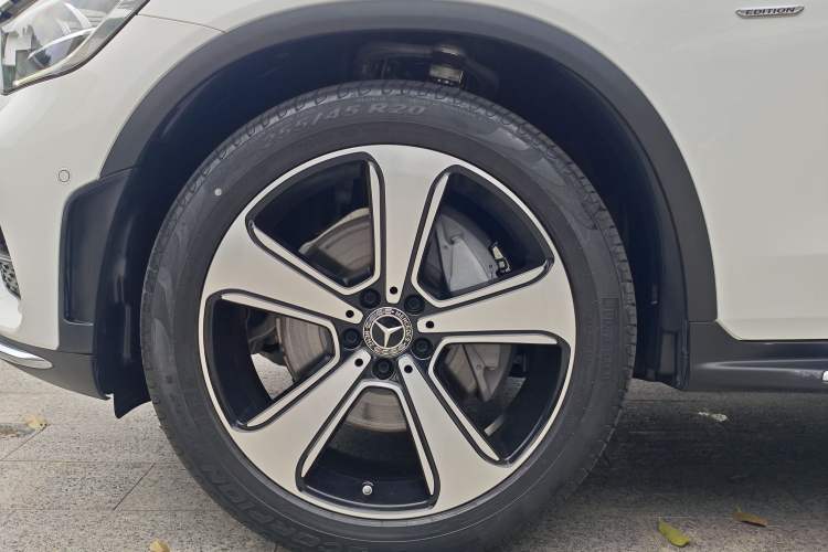 Used Mercedes-Benz GLC 2022 Refreshed GLC 300 L 4MATIC Dynamic Edition Prestige Version Exterior 6