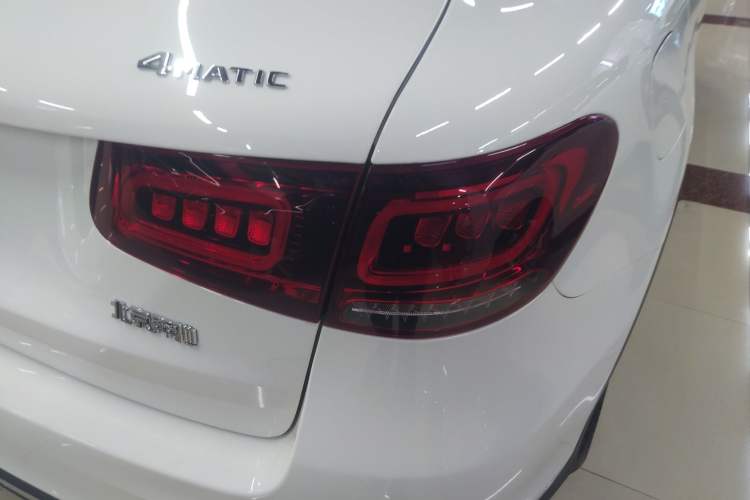 Used Mercedes-Benz GLC 2022 Second Facelift GLC 260 L 4MATIC Luxury Edition Exterior 6