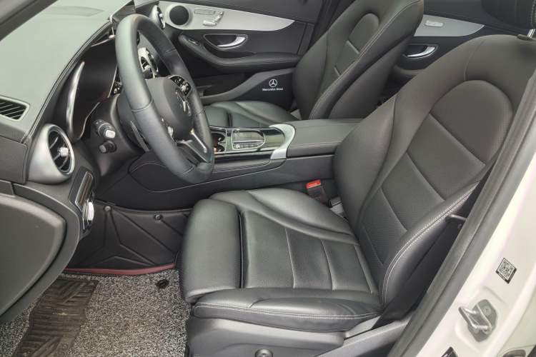 Used Mercedes-Benz GLC 2022 Second Facelift GLC 260 L 4MATIC Dynamic Edition Exterior 7