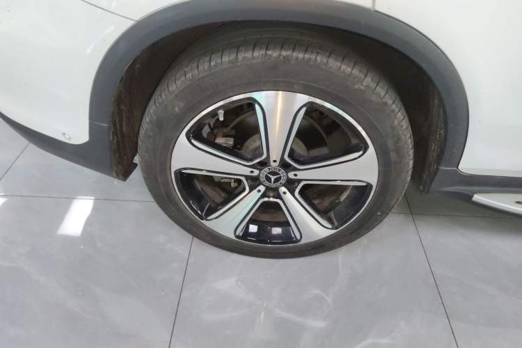 Used Mercedes-Benz GLC 2022 Refreshed GLC 300 L 4MATIC Dynamic Edition Prestige Version Exterior 8