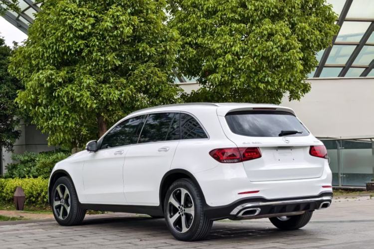 Used Mercedes-Benz GLC 2022 Facelifted GLC 260 L 4MATIC Dynamic Edition Exterior 9
