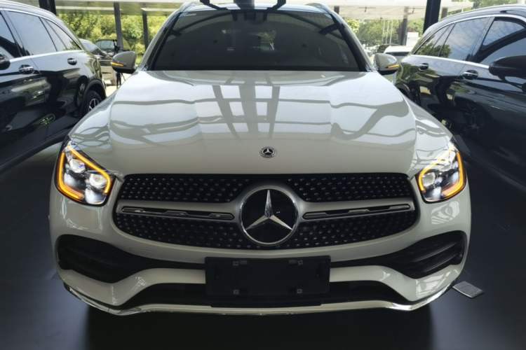 Used Mercedes-Benz GLC 2022 Facelift GLC 260 L 4MATIC Luxury Edition Front