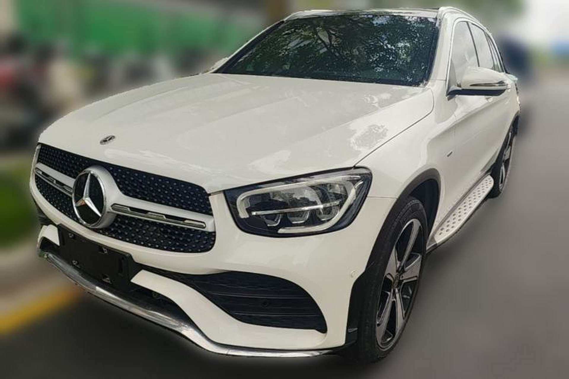 Used Mercedes-Benz GLC 2022 GLC 300 L 4MATIC Dynamic Edition Prestige Model Front Left 45 Deg
