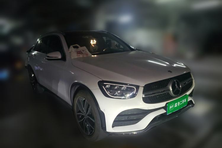 Used Mercedes-Benz GLC 2022 GLC 260 L 4MATIC Luxury Model Front Right 45 Deg