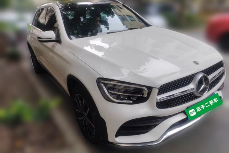 Used Mercedes-Benz GLC 2022 Second Facelift GLC 260 L 4MATIC Luxury Edition Front Right 45 Deg