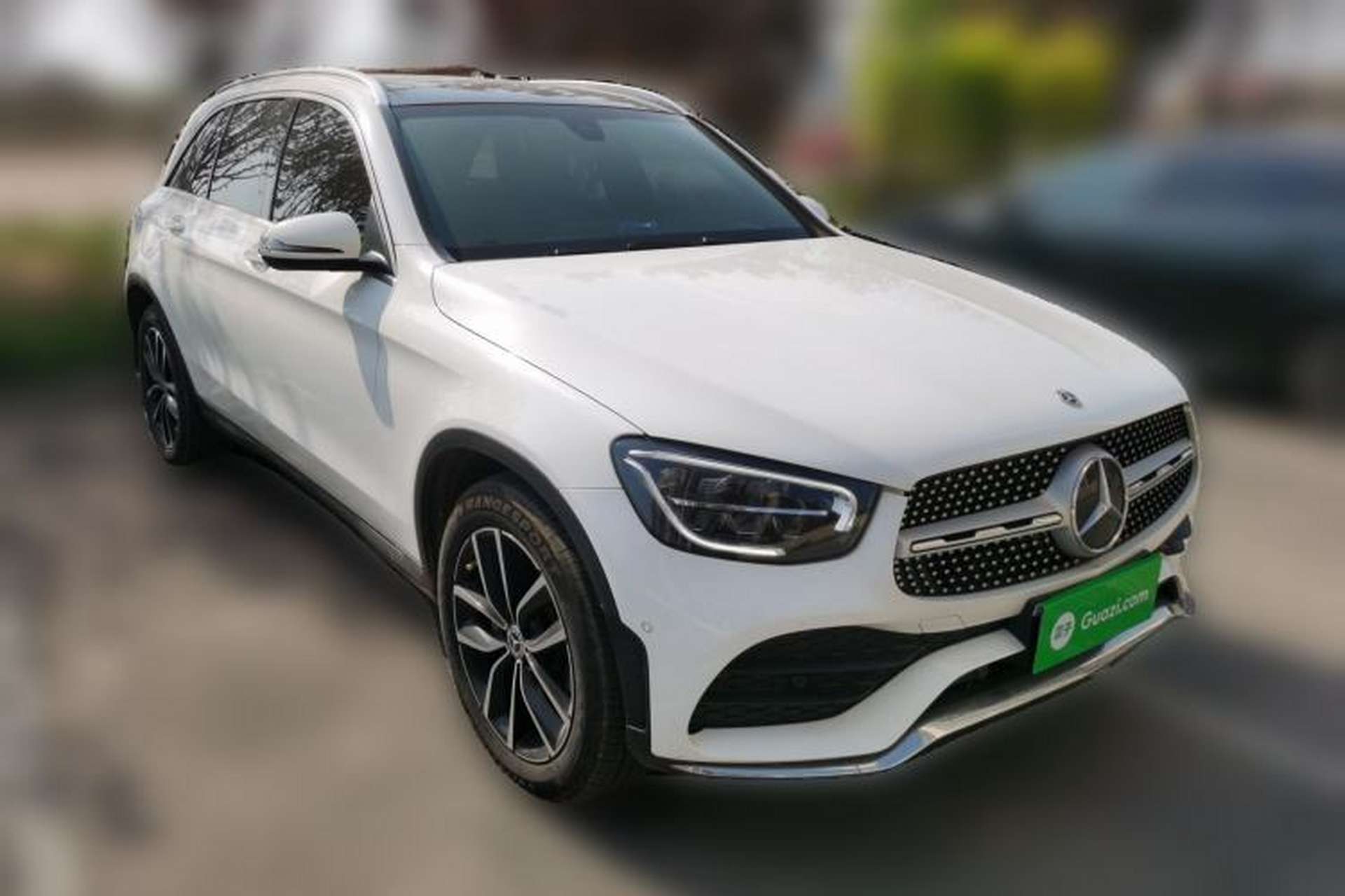 Used Mercedes-Benz GLC 2022 Second Facelift GLC 260 L 4MATIC Luxury Edition Front Right 45 Deg