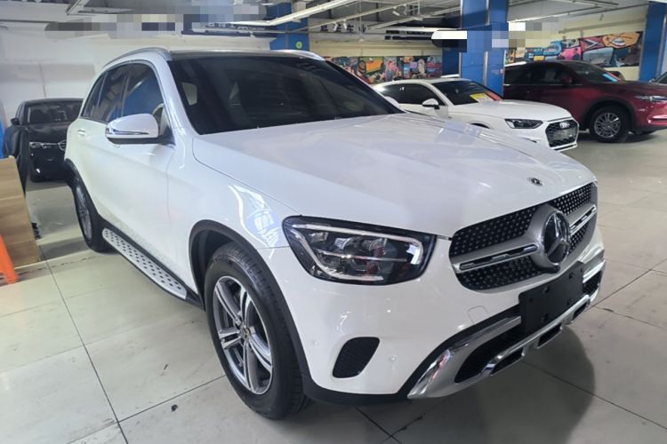 Used Mercedes-Benz GLC 2022 GLC 260 L 4MATIC Dynamic Edition Front Right 45 Deg