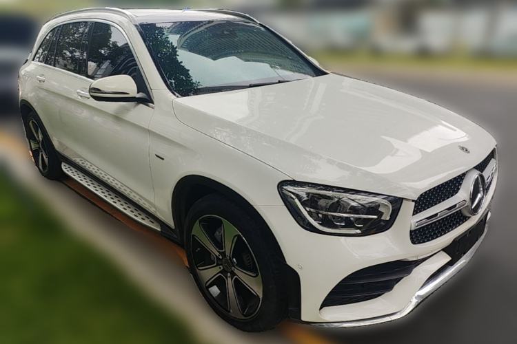 Used Mercedes-Benz GLC 2022 GLC 300 L 4MATIC Dynamic Edition Prestige Model Front Right 45 Deg