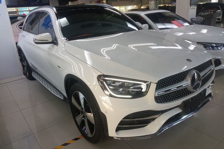 Used Mercedes-Benz GLC 2022 GLC 300 L 4MATIC Dynamic Edition Prestige Model Front Right 45 Deg
