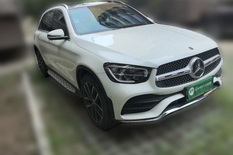 Used Mercedes-Benz GLC 2022 Second Facelift GLC 260 L 4MATIC Luxury Edition Front Right 45 Deg
