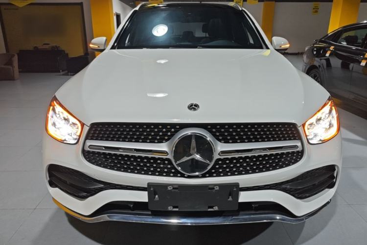 Used Mercedes-Benz GLC 2022 Second Facelift GLC 260 L 4MATIC Luxury Edition Front