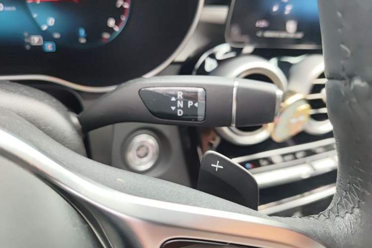 Used Mercedes-Benz GLC 2022 Second Facelift GLC 260 L 4MATIC Dynamic Edition Gear Lever