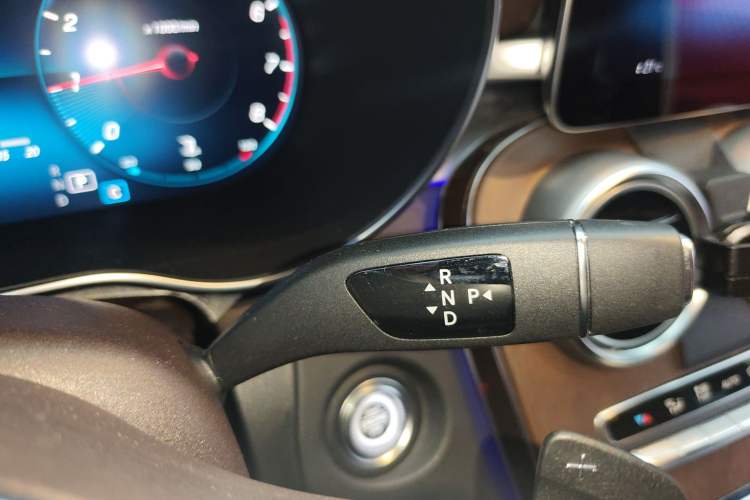 Used Mercedes-Benz GLC 2022 GLC 300 L 4MATIC Dynamic Edition Prestige Model Gear Lever