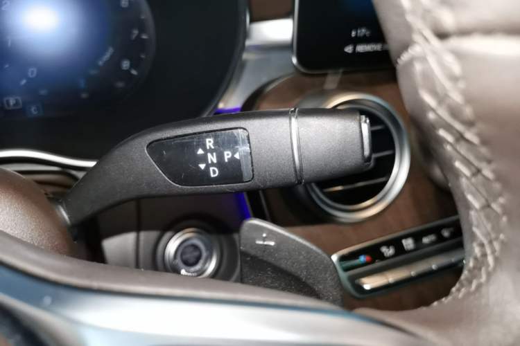 Used Mercedes-Benz GLC 2022 GLC 300 L 4MATIC Dynamic Edition Prestige Model Gear Lever