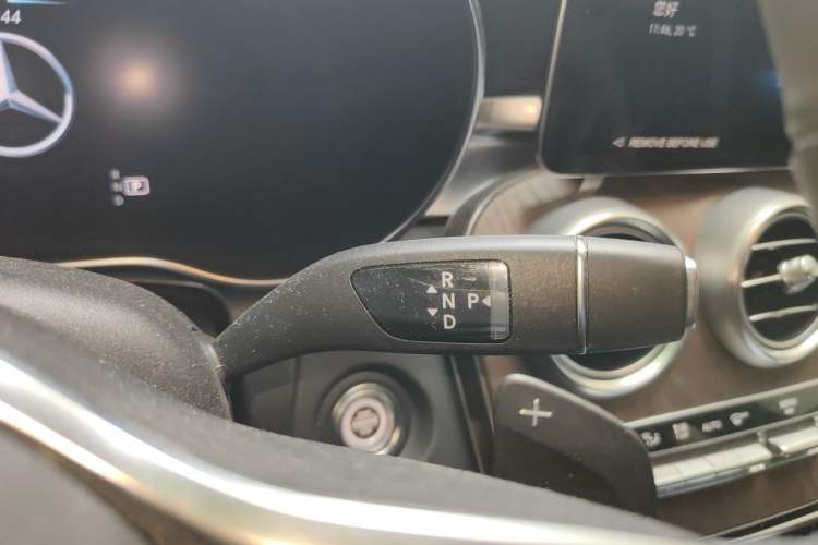Used Mercedes-Benz GLC 2022 GLC 300 L 4MATIC Dynamic Edition Prestige Model Gear Lever