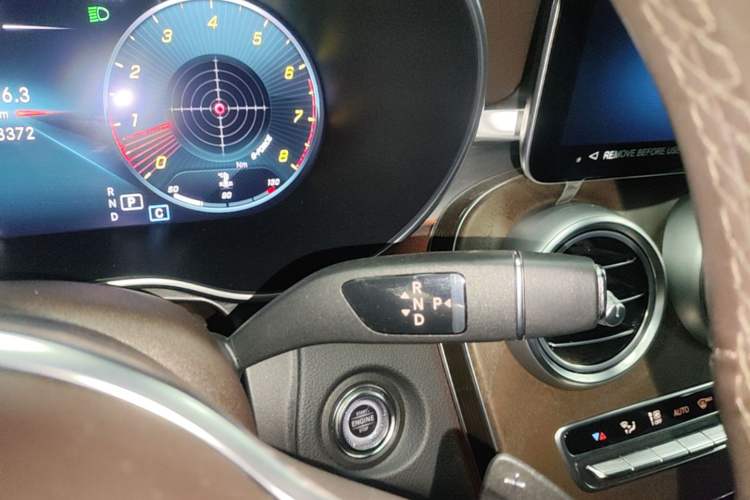 Used Mercedes-Benz GLC 2022 GLC 300 L 4MATIC Dynamic Edition Prestige Model Gear Lever