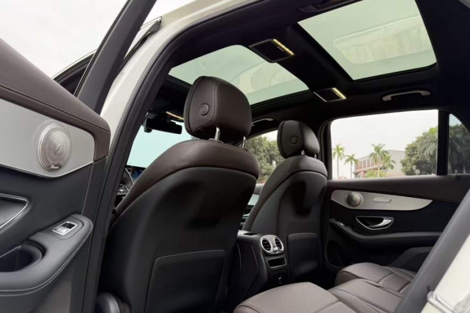 Used Mercedes-Benz GLC 2022 Facelifted GLC 260 L 4MATIC Dynamic Edition Headliner