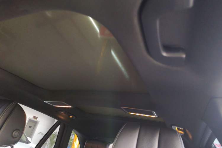 Used Mercedes-Benz GLC 2022 GLC 260 L 4MATIC Luxury Model Headliner