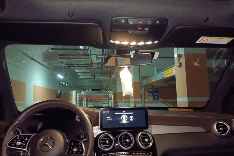 Used Mercedes-Benz GLC 2022 Facelifted GLC 260 L 4MATIC Dynamic Edition Headliner