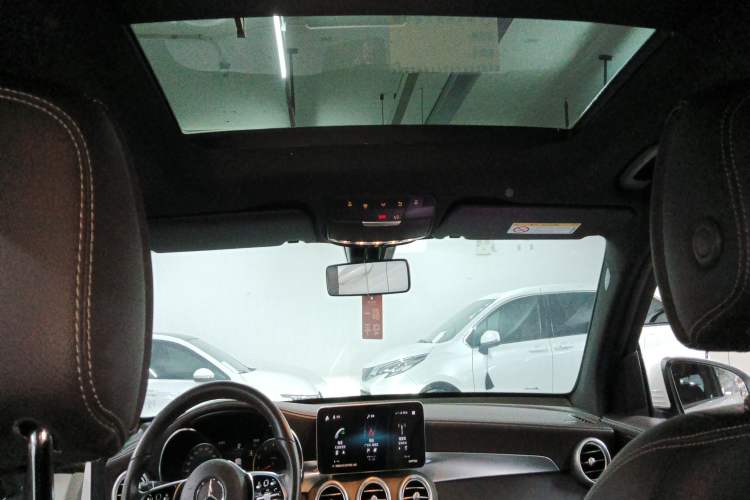 Used Mercedes-Benz GLC 2022 Refreshed GLC 300 L 4MATIC Dynamic Edition Prestige Version Headliner