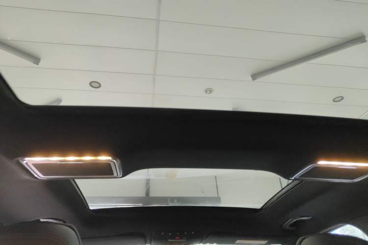 Used Mercedes-Benz GLC 2022 GLC 260 L 4MATIC Luxury Model Headliner