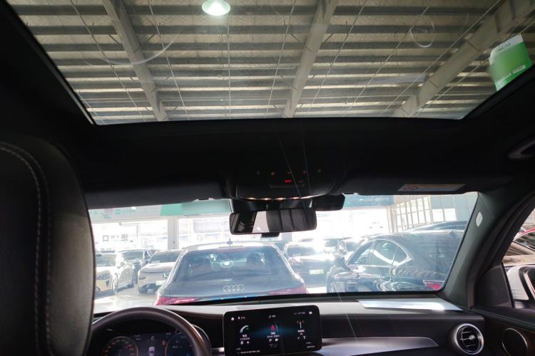 Used Mercedes-Benz GLC 2022 Facelift GLC 300 L 4MATIC Luxury Edition Headliner