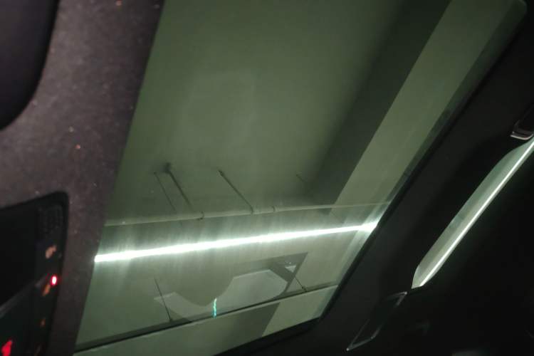 Used Mercedes-Benz GLC 2022 GLC 300 L 4MATIC Dynamic Model Headliner