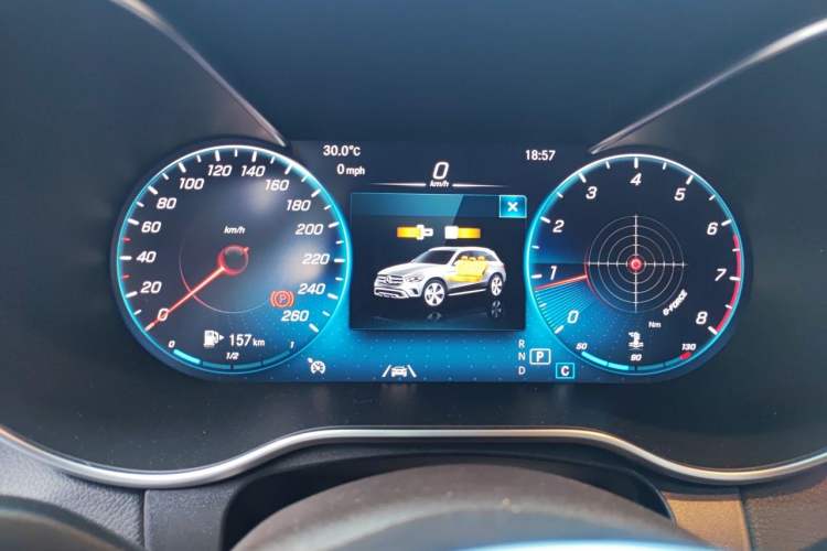 Used Mercedes-Benz GLC 2022 Facelift GLC 300 L 4MATIC Luxury Edition Instrument Cluster