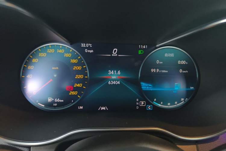Used Mercedes-Benz GLC 2022 Facelift GLC 300 L 4MATIC Luxury Edition Instrument Cluster