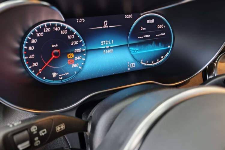 Used Mercedes-Benz GLC 2022 GLC 260 L 4MATIC Luxury Model Instrument Cluster