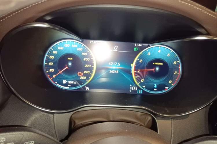 Used Mercedes-Benz GLC 2022 Facelifted GLC 260 L 4MATIC Dynamic Edition Instrument Cluster