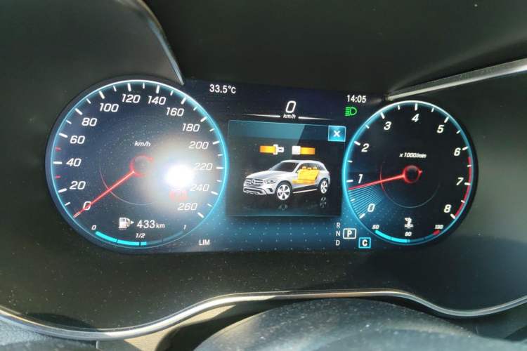 Used Mercedes-Benz GLC 2022 Facelifted GLC 260 L 4MATIC Dynamic Edition Instrument Cluster