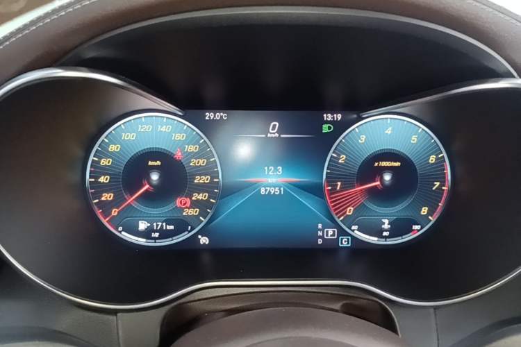 Used Mercedes-Benz GLC 2022 GLC 260 L 4MATIC Dynamic Edition Instrument Cluster