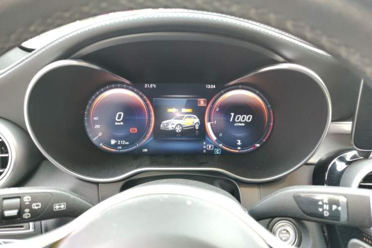 Used Mercedes-Benz GLC 2022 Facelifted GLC 260 L 4MATIC Dynamic Edition Instrument Cluster