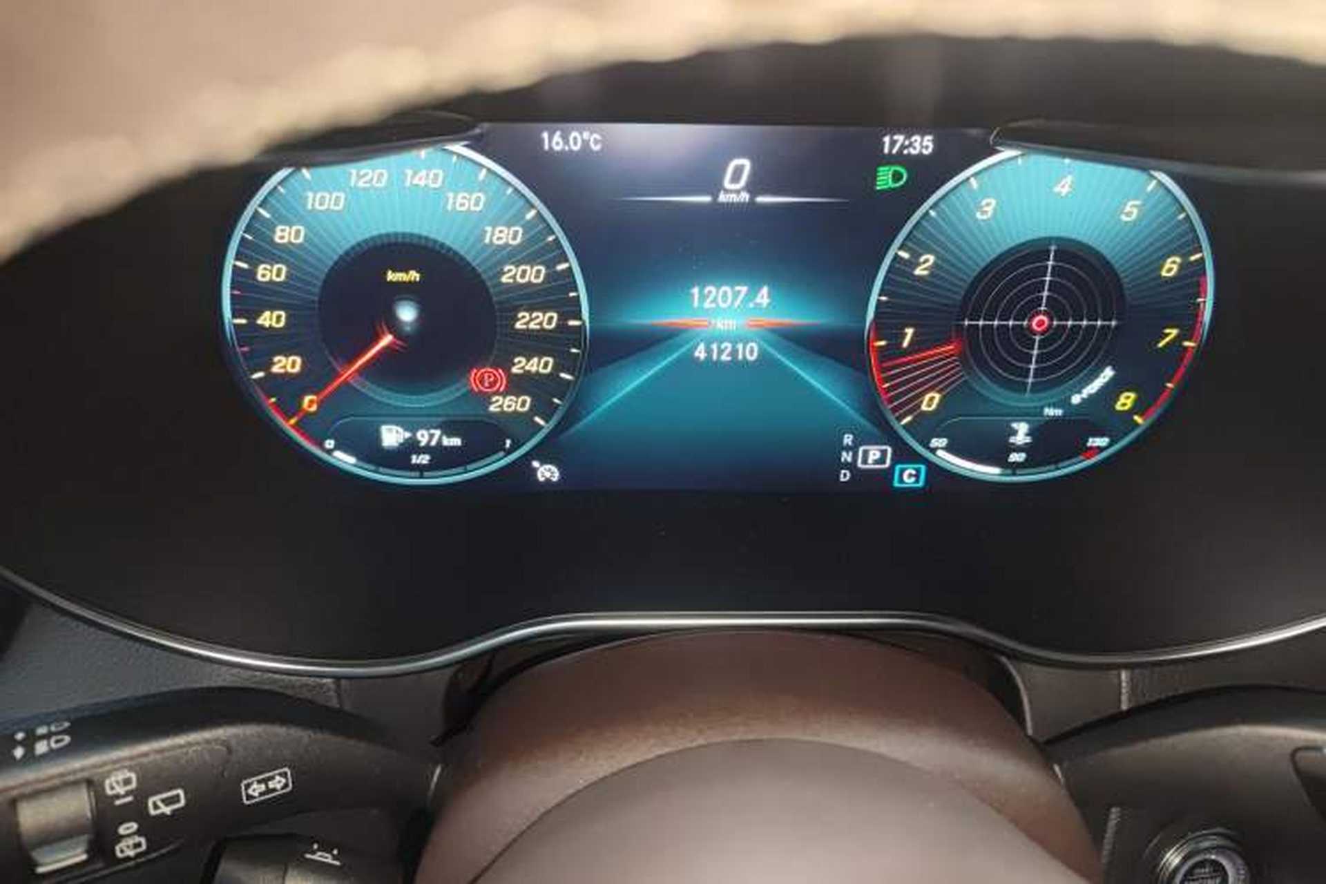 Used Mercedes-Benz GLC 2022 Second Facelift GLC 260 L 4MATIC Luxury Edition Instrument Cluster