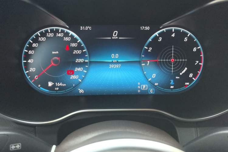 Used Mercedes-Benz GLC 2022 Second Facelift GLC 260 L 4MATIC Luxury Edition Instrument Cluster