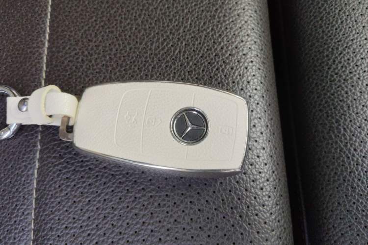 Used Mercedes-Benz GLC 2022 Refreshed GLC 300 L 4MATIC Dynamic Edition Interior 1