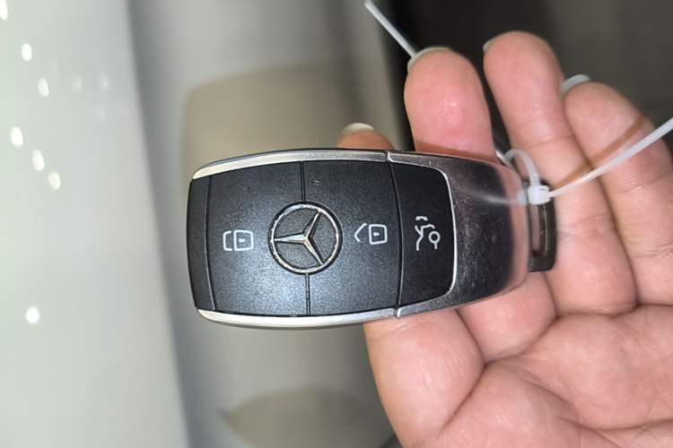 Used Mercedes-Benz GLC 2022 Facelifted GLC 260 L 4MATIC Dynamic Edition Interior 1