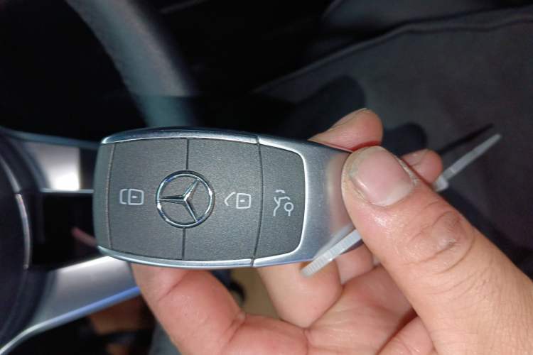 Used Mercedes-Benz GLC 2022 GLC 300 L 4MATIC Dynamic Model Interior 1