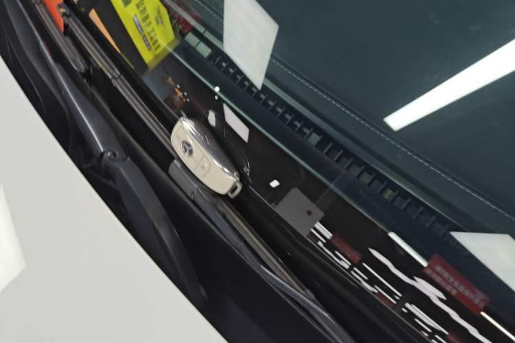 Used Mercedes-Benz GLC 2022 Refreshed GLC 300 L 4MATIC Dynamic Edition Prestige Version Interior 1