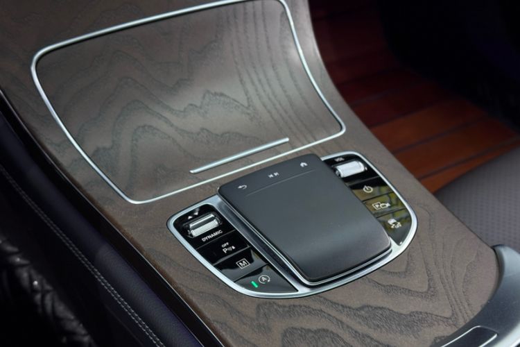 Used Mercedes-Benz GLC 2022 Refreshed GLC 300 L 4MATIC Dynamic Edition Interior 1