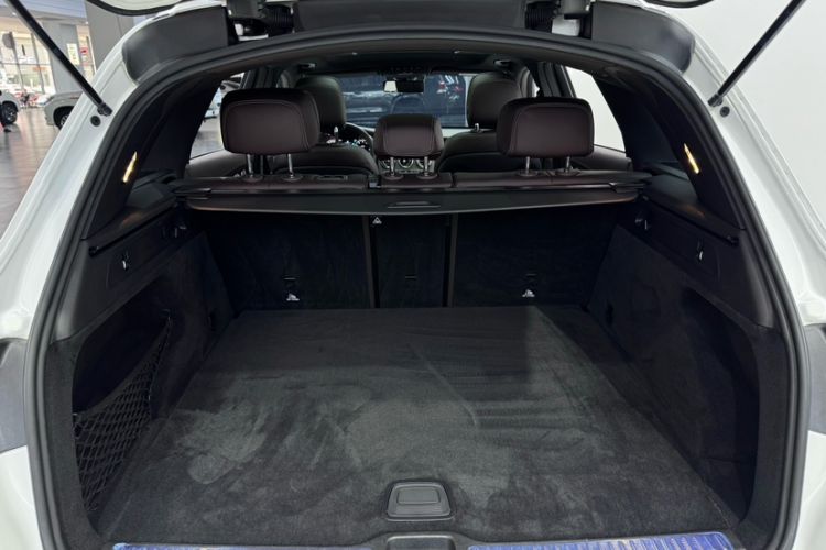 Used Mercedes-Benz GLC 2022 Refreshed GLC 300 L 4MATIC Dynamic Edition Interior 11