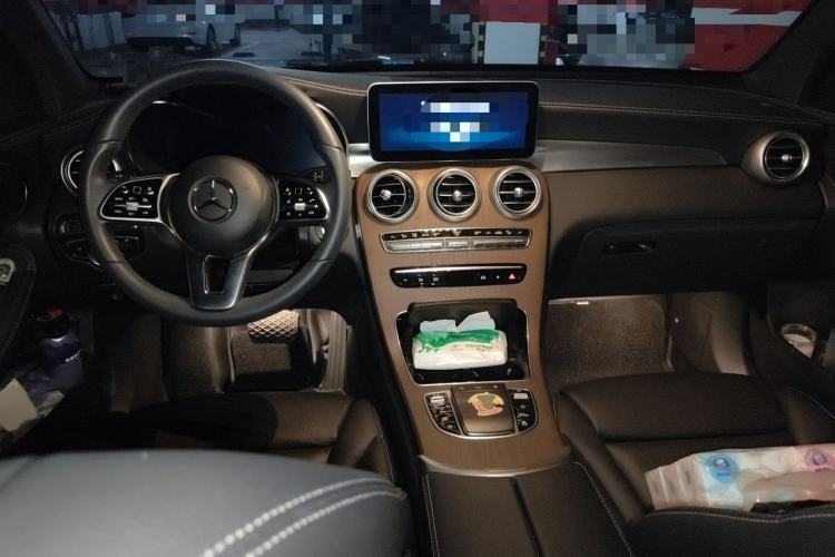 Used Mercedes-Benz GLC 2022 Refreshed GLC 300 L 4MATIC Dynamic Edition Prestige Version Interior 2