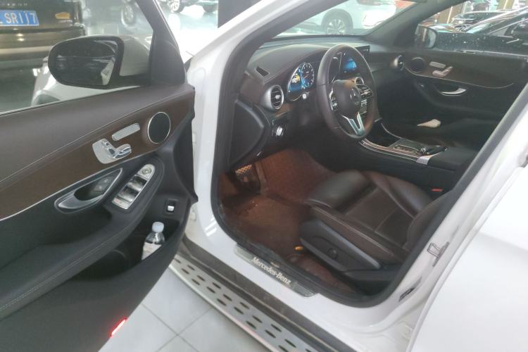 Used Mercedes-Benz GLC 2022 Refreshed GLC 300 L 4MATIC Dynamic Edition Prestige Version Interior 3