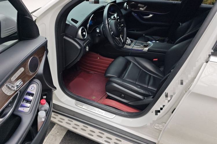 Used Mercedes-Benz GLC 2022 GLC 300 L 4MATIC Dynamic Edition Prestige Model Interior 3
